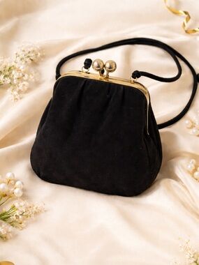 Black Suede Vintage Kiss Lock Crossbody Bag Gold Frame Classic Evening Purse